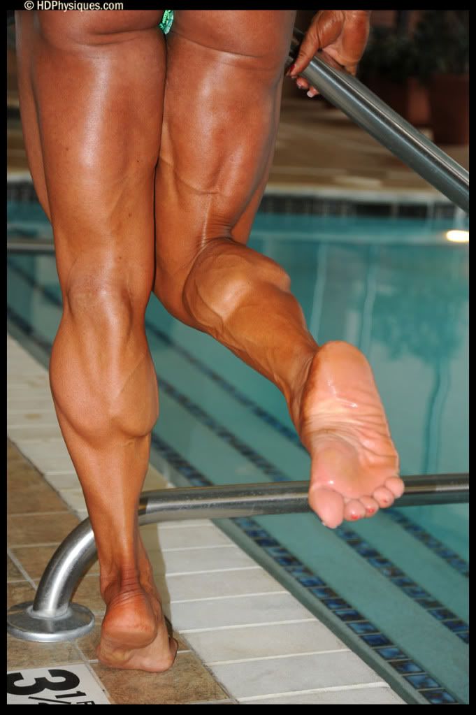 Fbb foot worship